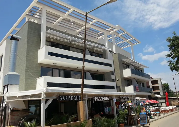 Azur Apartments